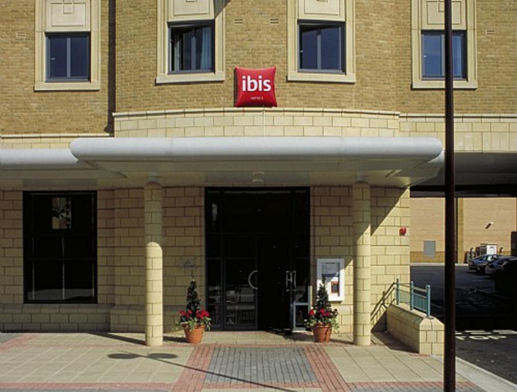 Ibis London Stratford Hotel Exterior photo