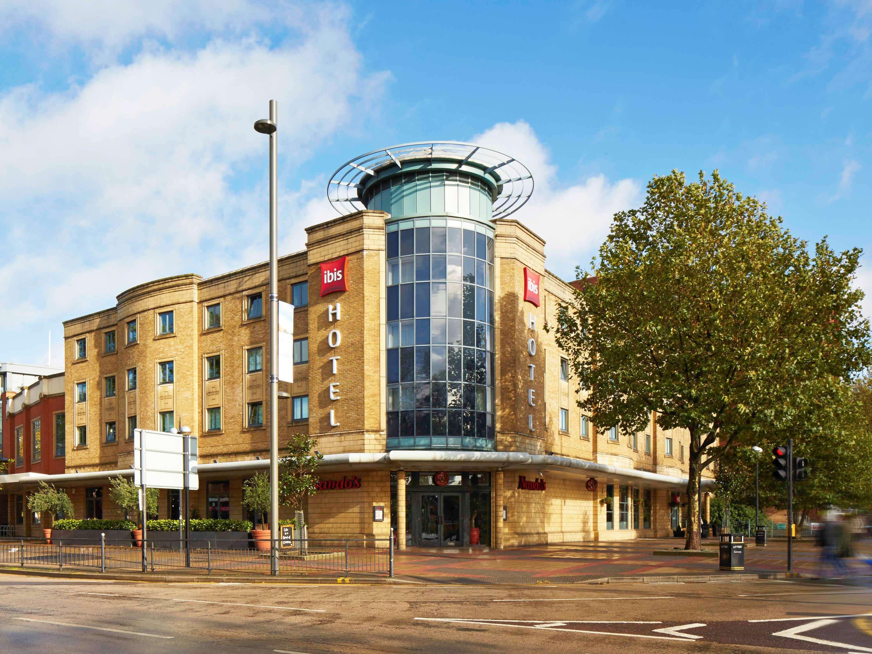 Ibis London Stratford Hotel Exterior photo