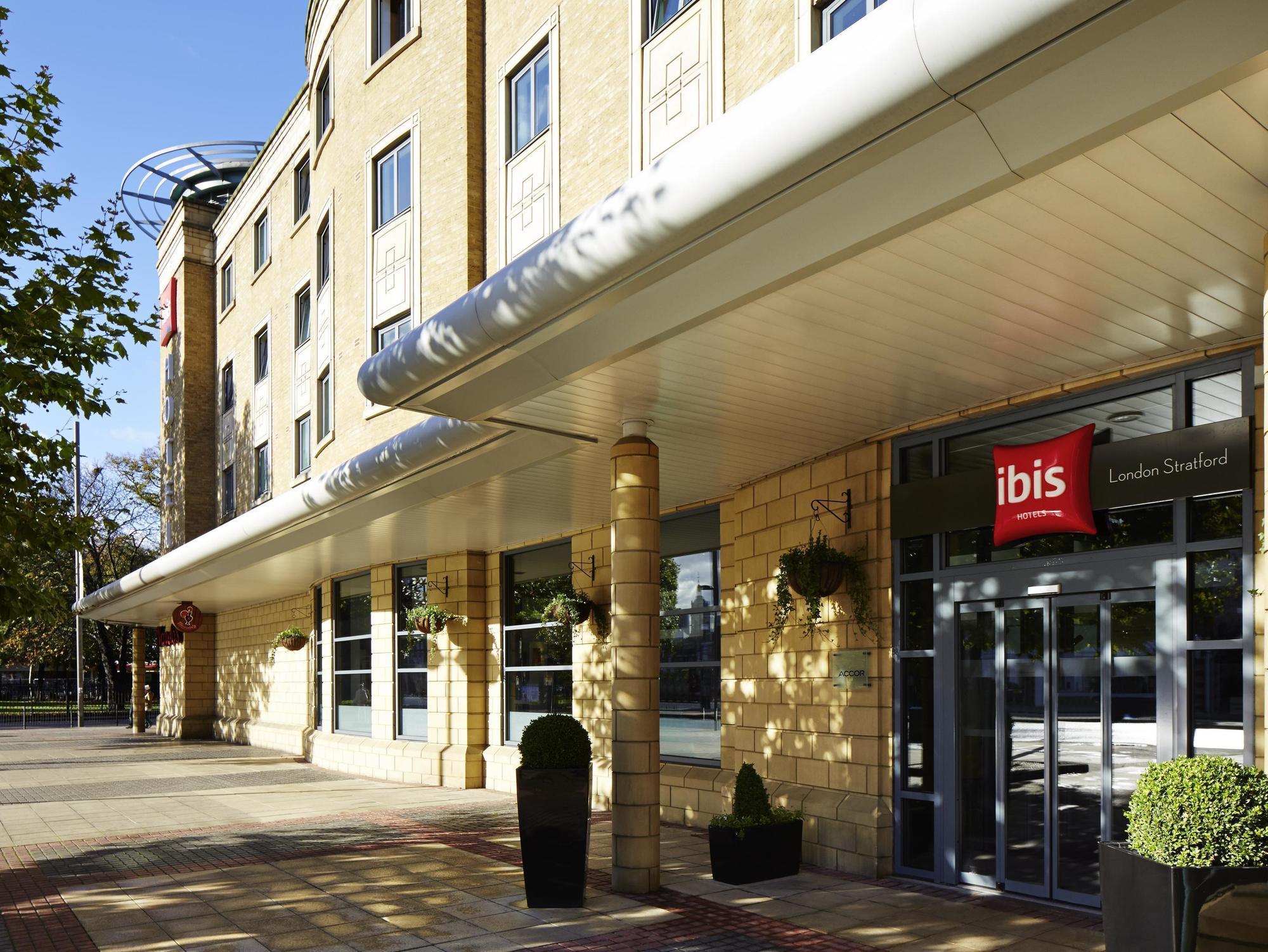 Ibis London Stratford Hotel Exterior photo